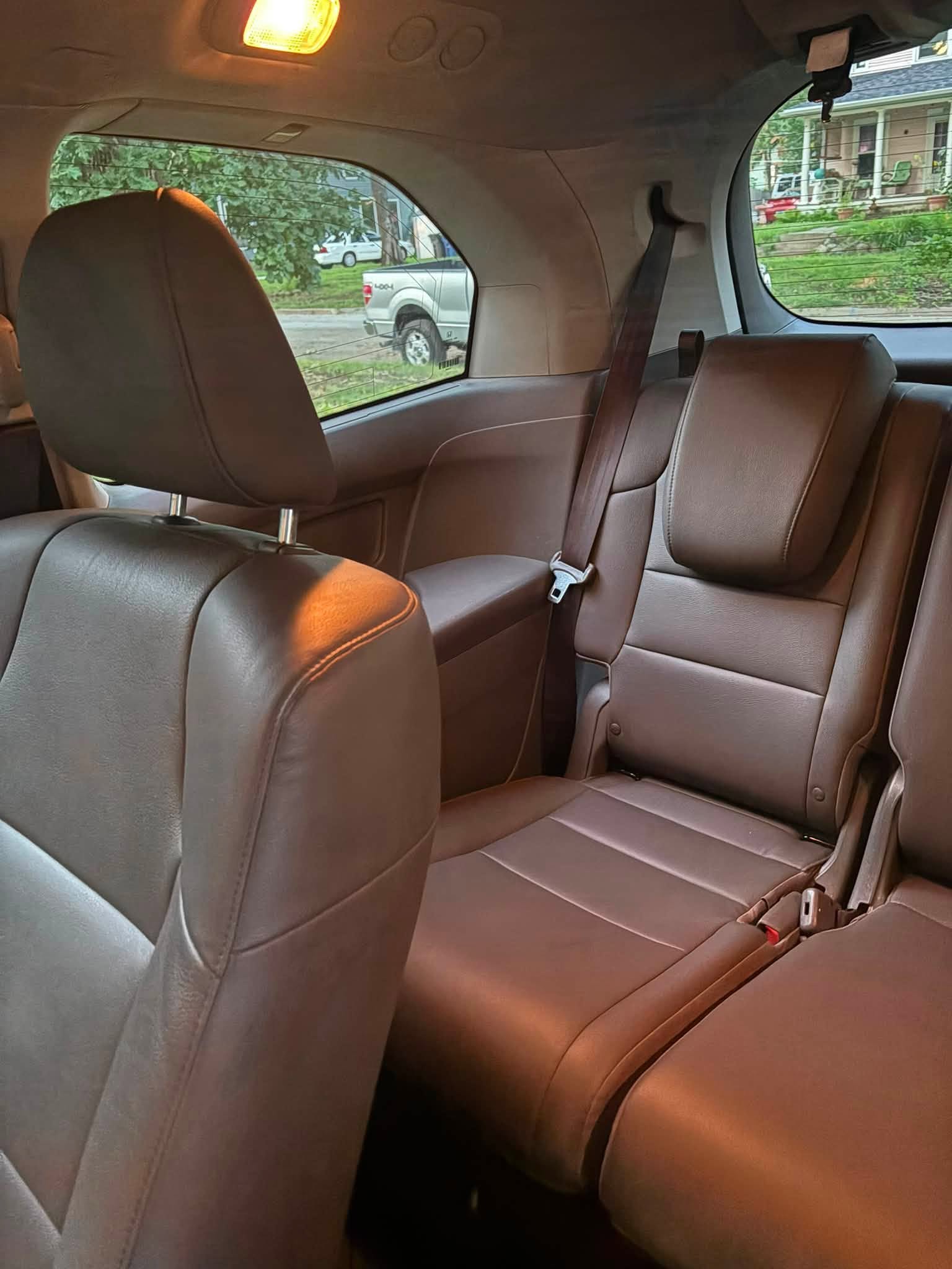 Honda interior after detailing